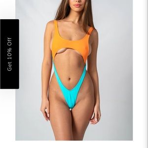 New and never worn!